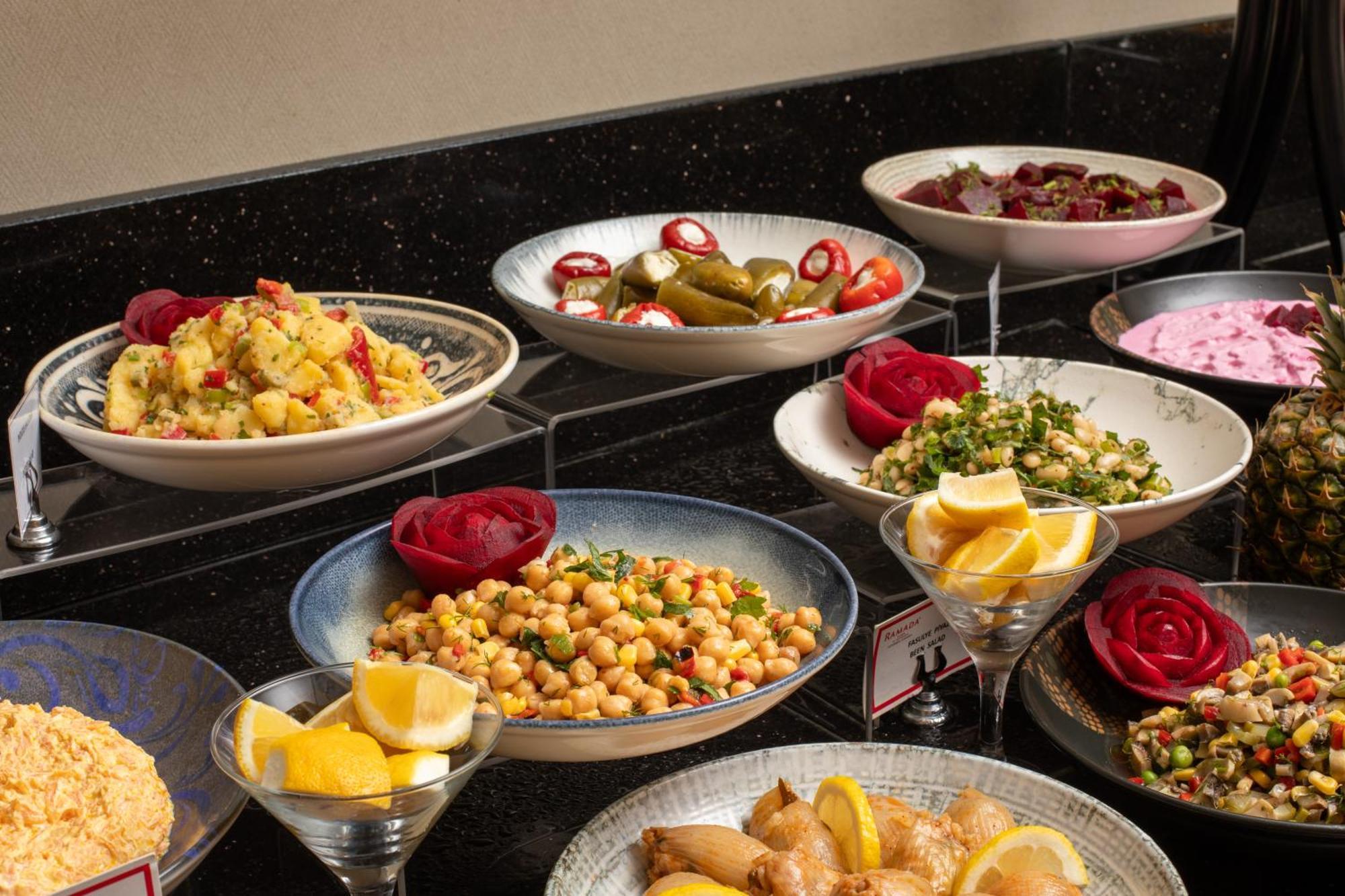 Hotel Ramada Plaza By Wyndham Istanbul Atakoy Zewnętrze zdjęcie